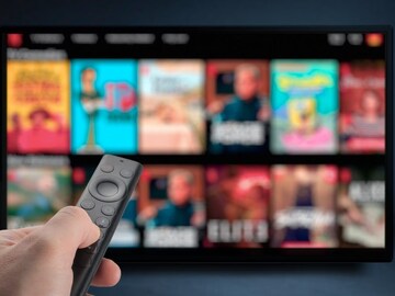 या शुक्रवारी 'क्रांतिज्योती विद्यालय' OTT वर; ही आहे नवी Warchlist