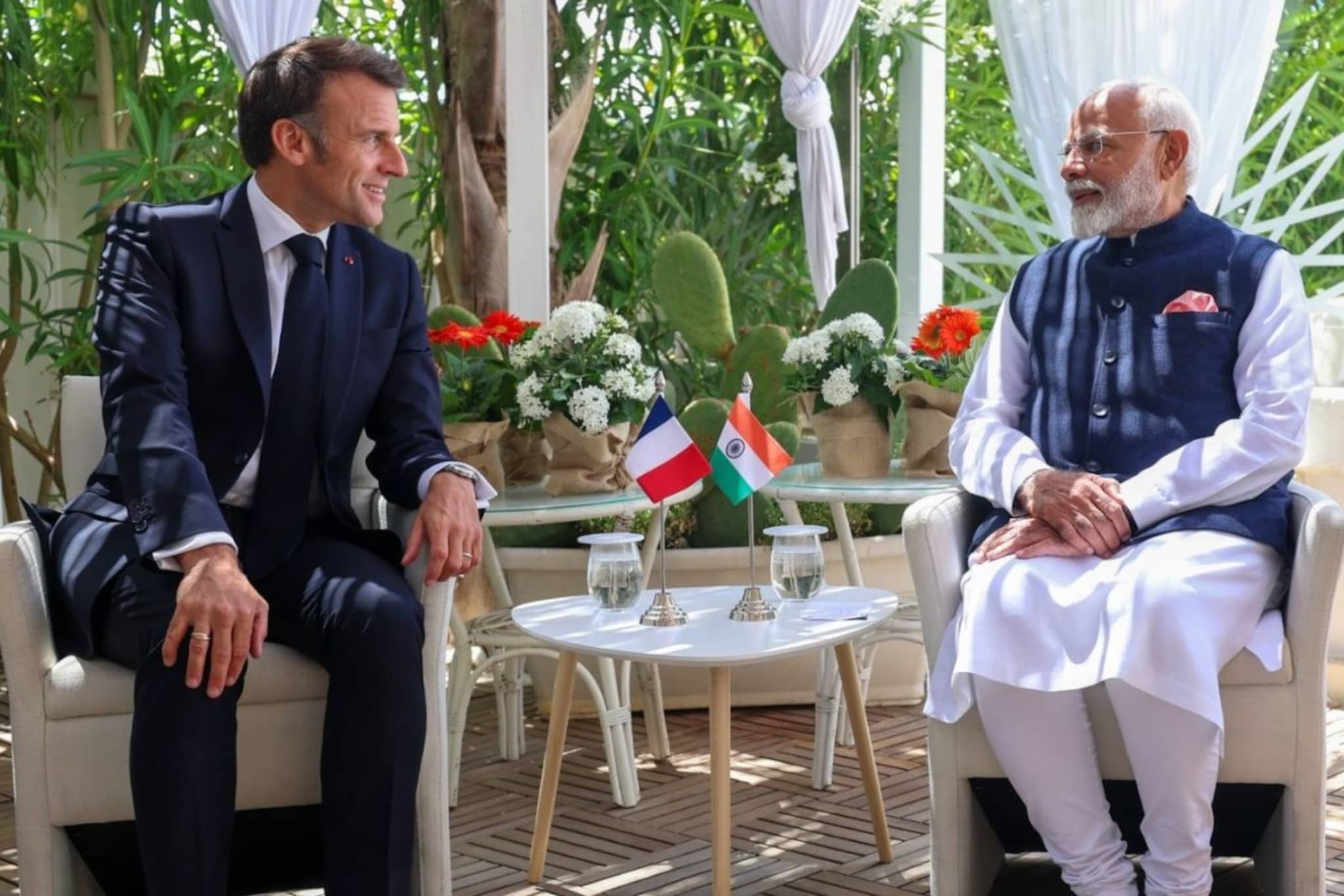 India-France: ‘स्पेशल ग्लोबल स्ट्रॅटेजिक पार्टनरशिप’ची घोषणा; काय परिणाम होणार India-France: ‘स्पेशल ग्लोबल स्ट्रॅटेजिक पार्टनरशिप’ची घोषणा; काय परिणाम होणार