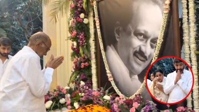 शरद पवार यांनी दादांसमोर हात जोडले अन् सुनेत्रा पवार हुंदक्यांनी दाटल्या