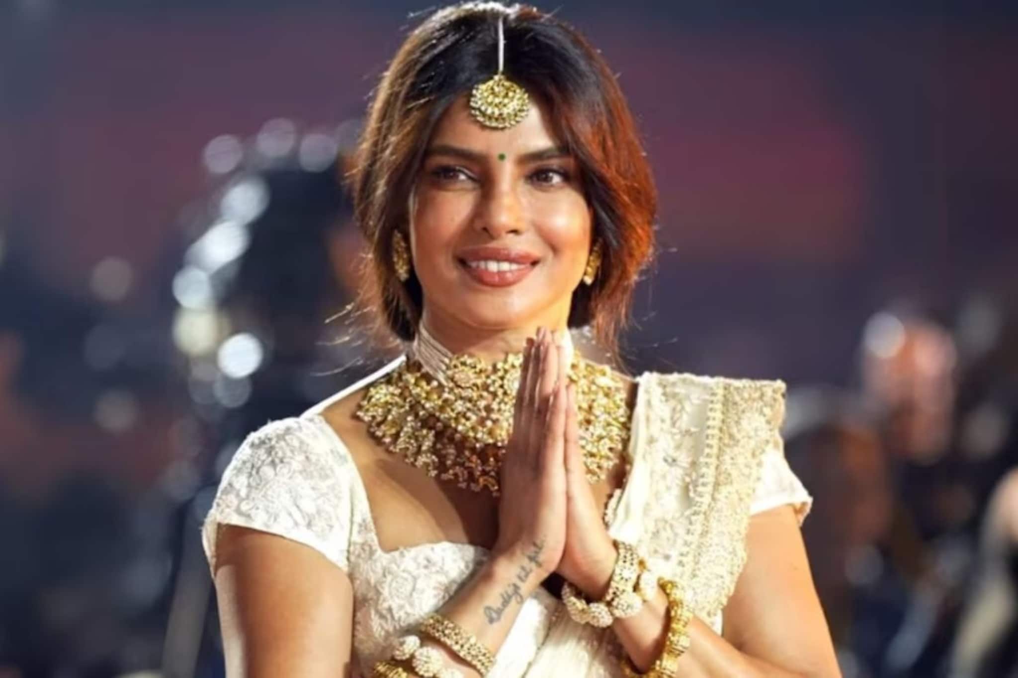 “हिंदी सिनेमात काम करत होते तेव्हा…” प्रियंका चोप्राने सांगितली आतली गोष्ट “हिंदी सिनेमात काम करत होते तेव्हा…” प्रियंका चोप्राने सांगितली आतली गोष्ट