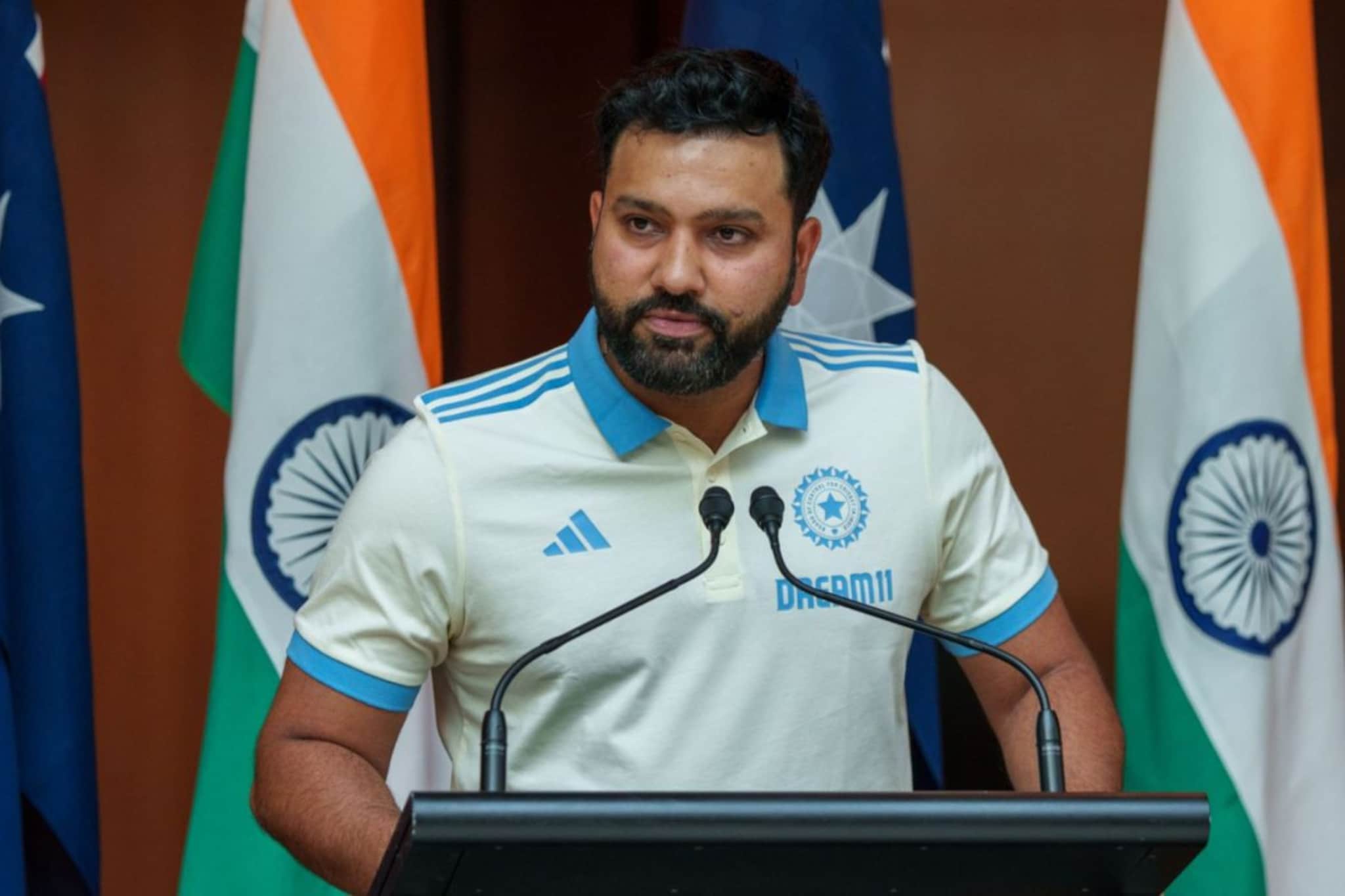 पद्मश्री पुरस्कार जाहीर झाल्यावर रोहित शर्माने दिली पहिली प्रतिक्रिया पद्मश्री पुरस्कार जाहीर झाल्यावर रोहित शर्माने दिली पहिली प्रतिक्रिया