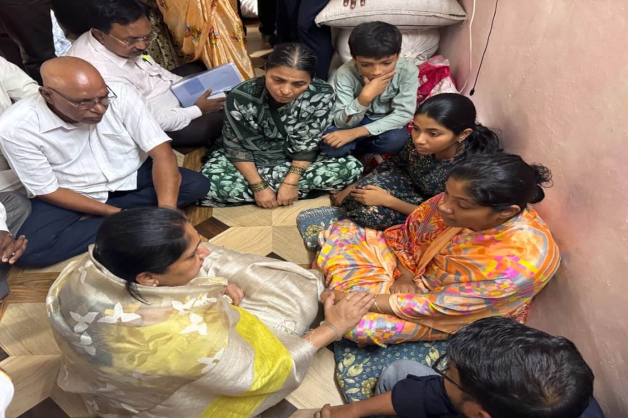 VIDEO| सुनेत्रा वहिनींनी ते दु:ख पचवलं अन् तिच्याकरता उभ्या राहिल्या