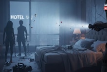 ठाण्याच्या फेमस हॉटेलमध्ये P*RN फिल्मचं शूटिंग, तरुणींसोबत रोमान्स सुरू असताना पोलिसांची धाड