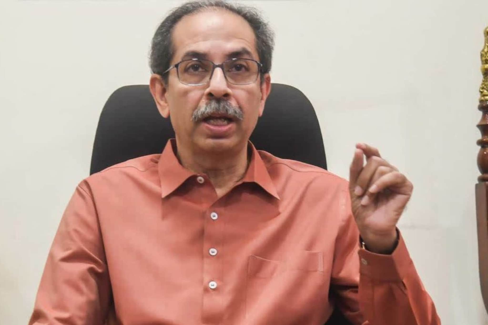 उद्धव ठाकरे यांच्या शिवसेनेतून ३ स्वीकृत नगरसेवकांच्या नावावर शिक्कामोर्तब