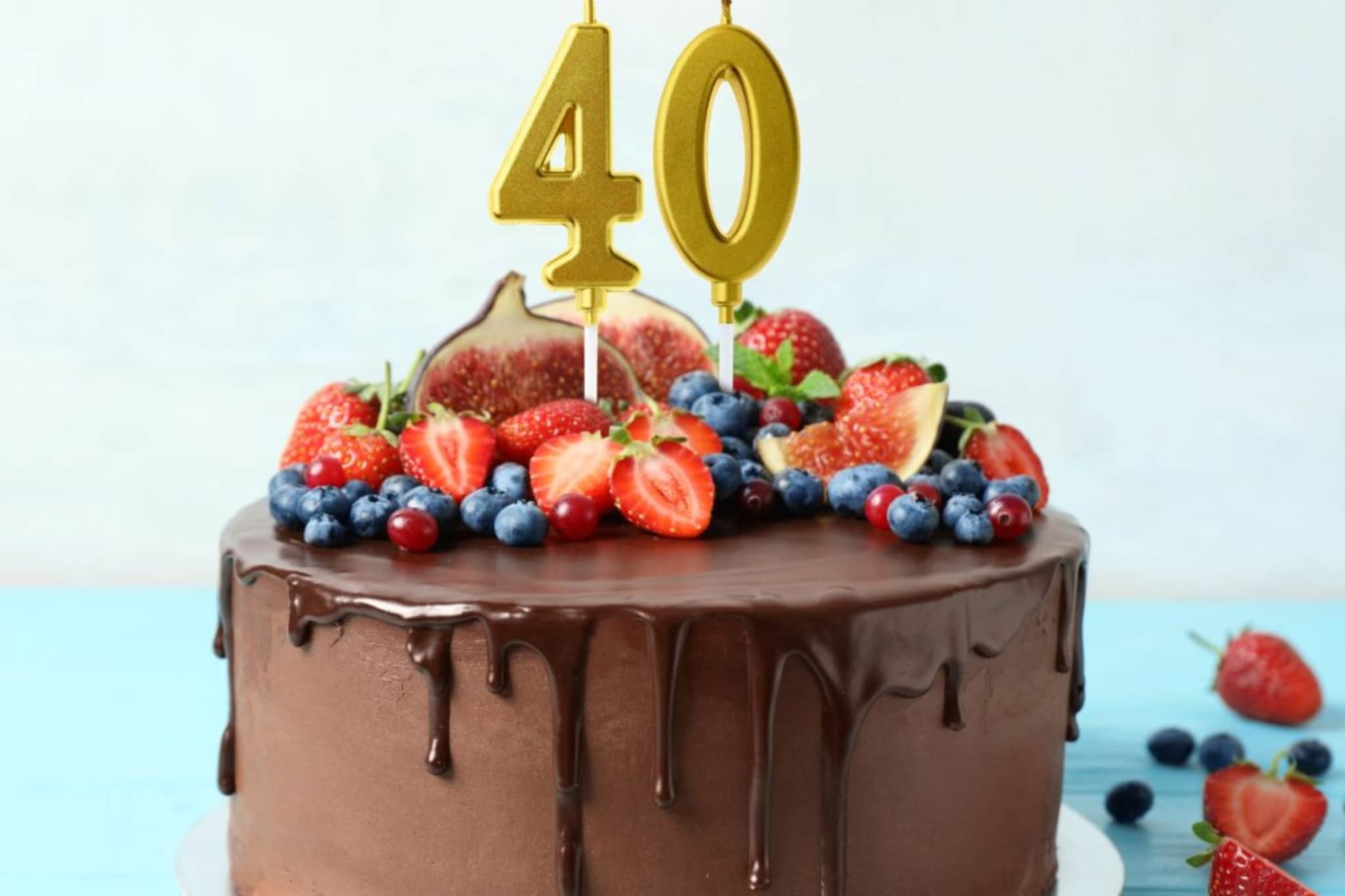 Supplements : चाळिशीच्या टप्प्यावर थकवा का येतो ? जाणून घ्या कारणं आणि उपाय