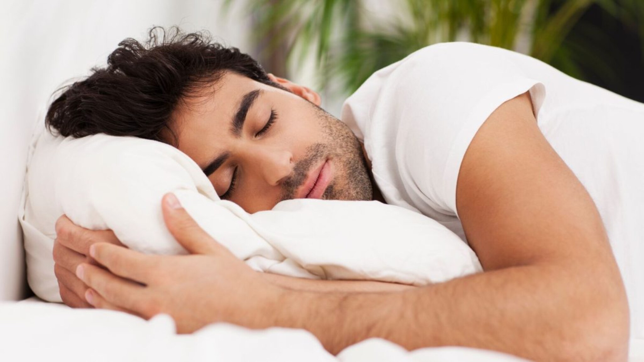 Sleep Pattern : प्रकृतीनुसार ठरवा झोपेचा पॅटर्न, जाणून घ्या युनानी चिकित्सा पद्धतीनुसार कोणत्या व्यक्तीला किती झोप आवश्यक