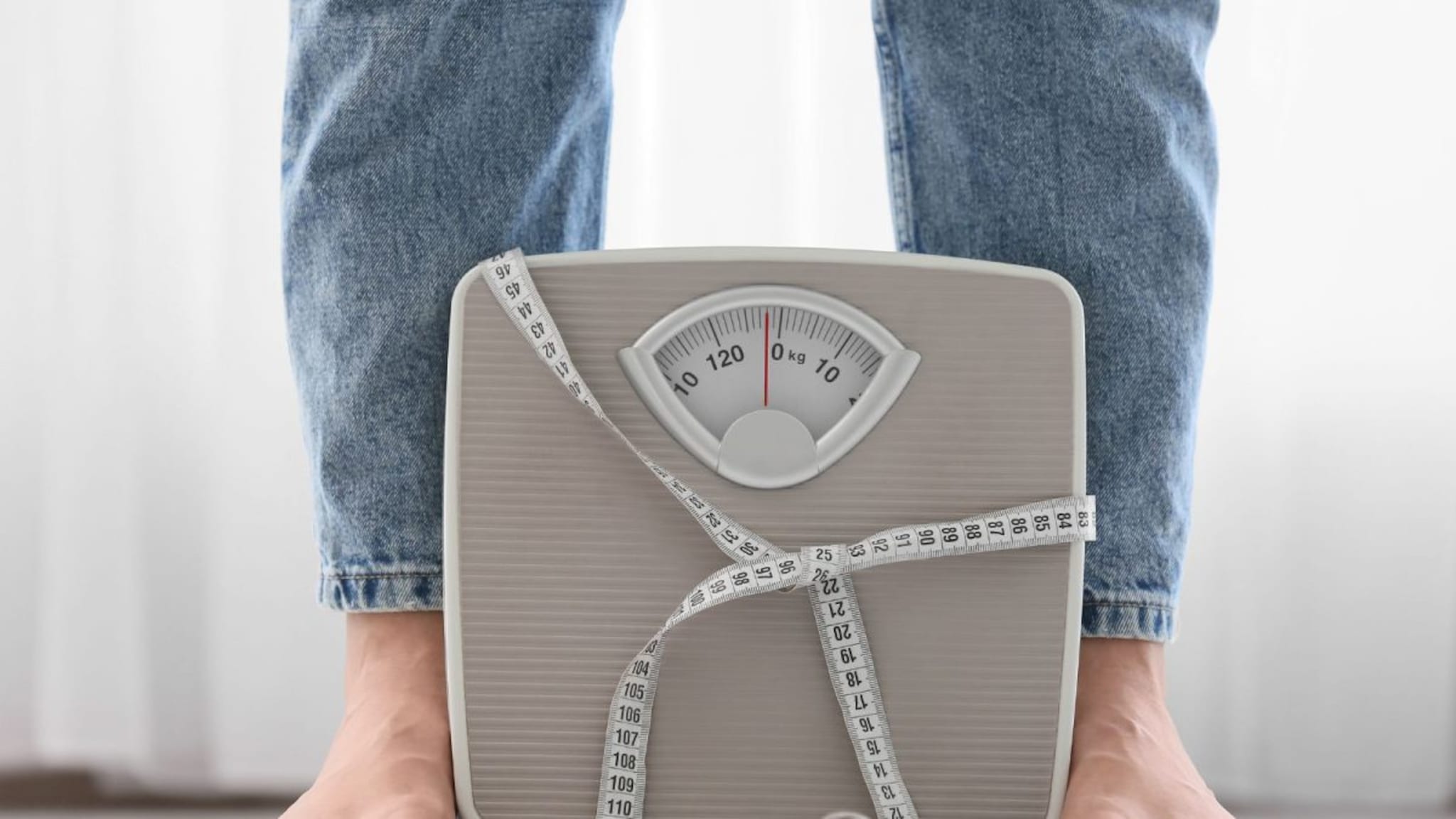 Weight Management : वजन कमी करण्यात काय चुका होतात ? समजून घेऊया शरीरात होणाऱ्या गोष्टींचा कसा होतो परिणाम
