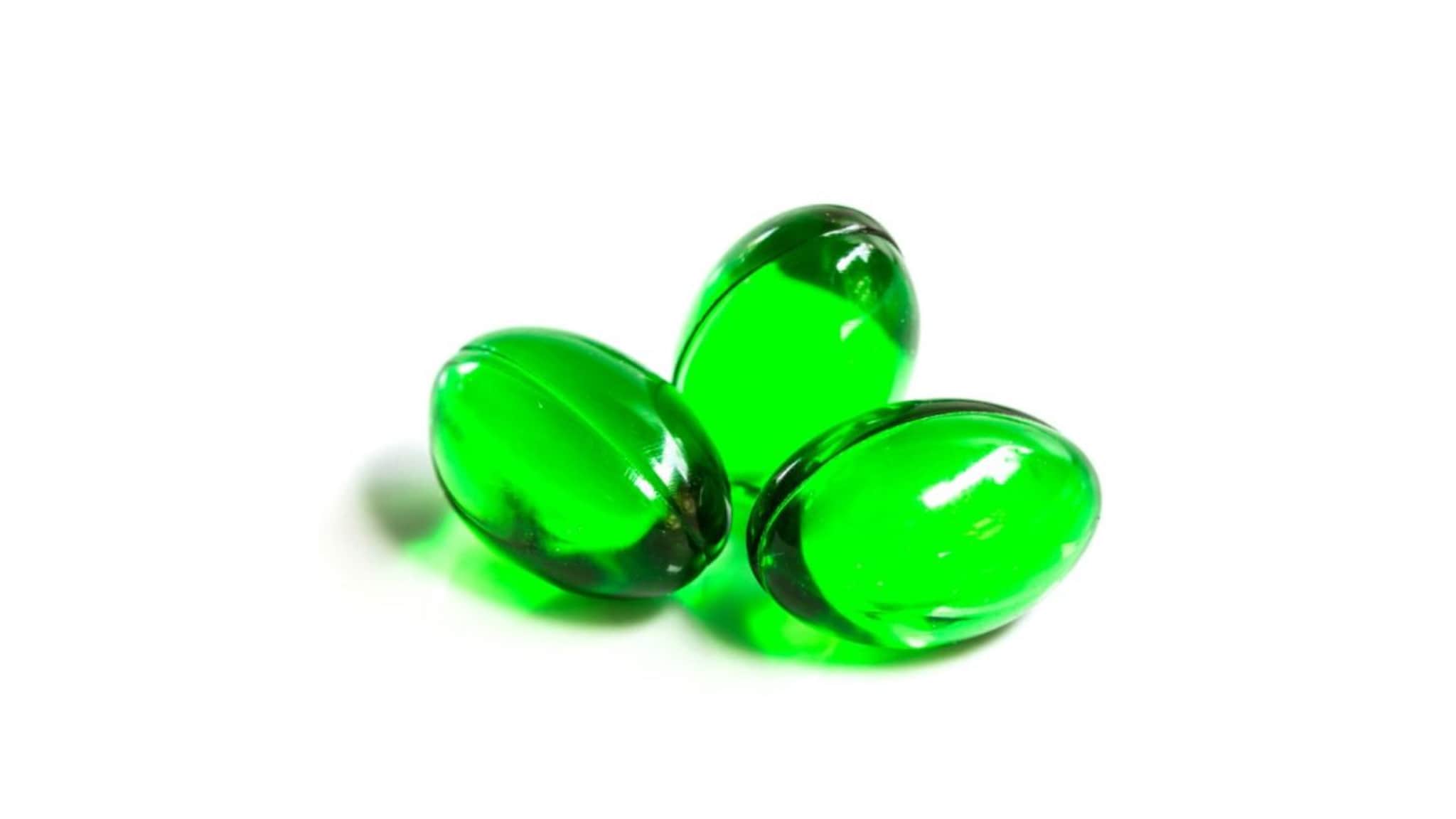 Vitamin E : व्हिटॅमिन ई कॅप्सूलचे मुख्य फायदे, त्वचा, केसांबरोबरच शरीराच्या अनेक समस्यांवर आहे उत्तर