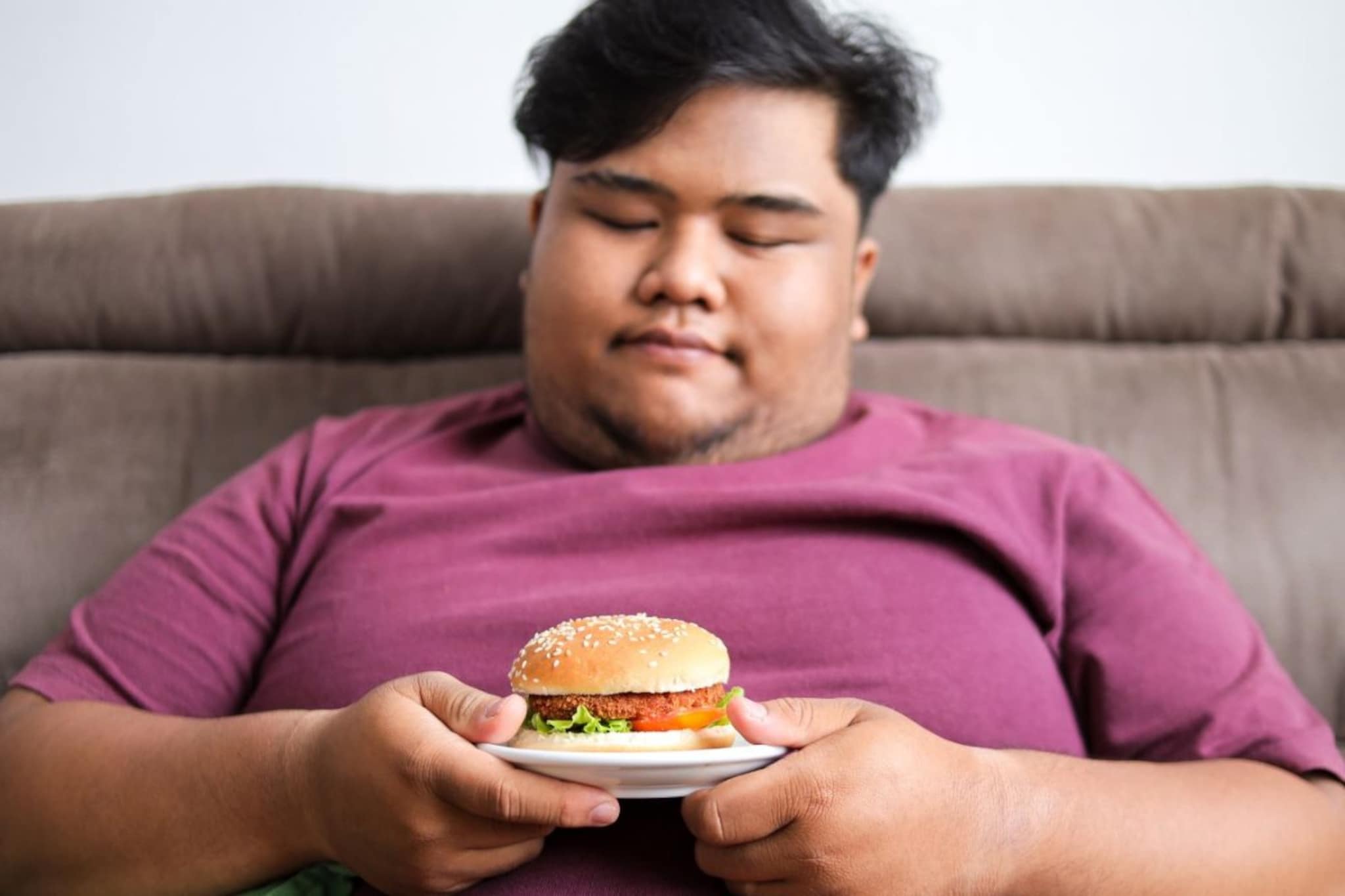Obesity : भारतातला वाढता लठ्ठपणा चिंताजनक, अनेक गंभीर आजारांना आमंत्रण Obesity : भारतातला वाढता लठ्ठपणा चिंताजनक, अनेक गंभीर आजारांना आमंत्रण