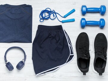 व्हॅलेंटाईन डेला पुरुषांना काय गिफ्ट द्यावं? या आयडिया तुम्हाला नक्कीच आवडतील..