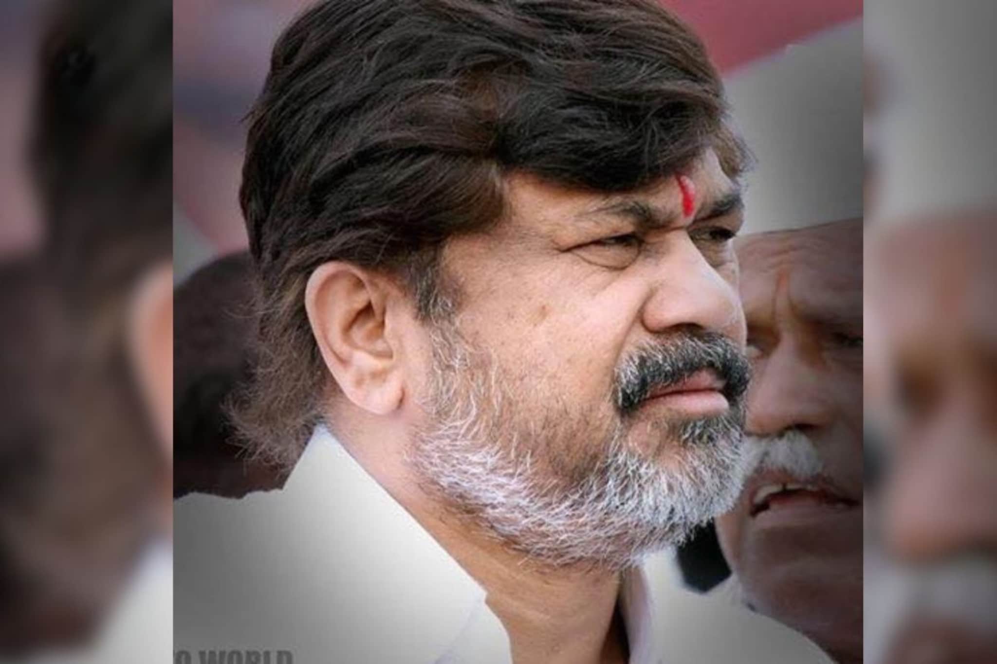 कोण आहेत ती मुलं? वाल्मिक कराडच्या जुन्या सहकाऱ्याने थेट नाव घेतलं