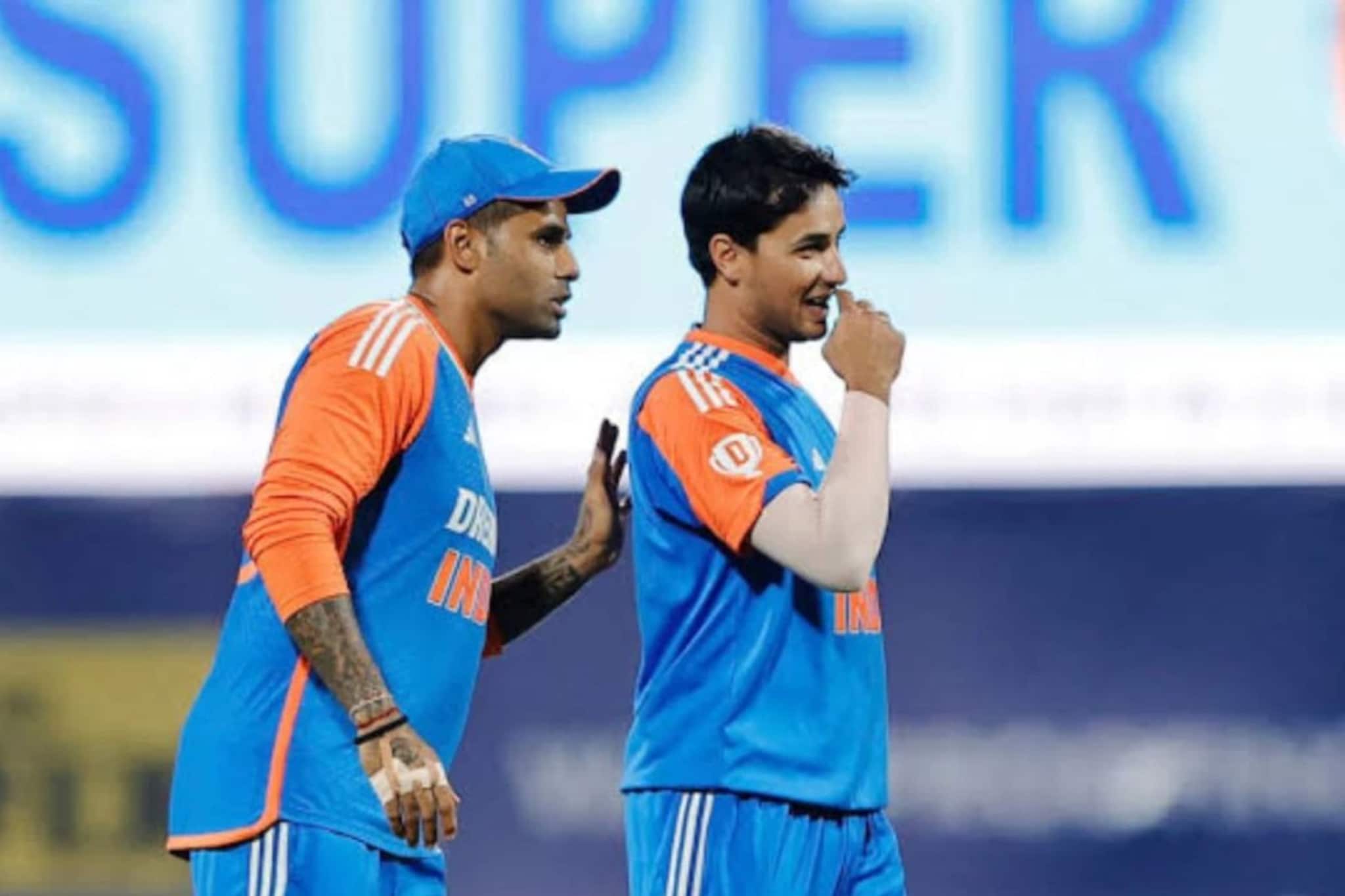 टीम इंडियामध्ये चाललंय काय? कॅप्टन सूर्याने चेक केला अभिषेक शर्माचा खिसा, Video