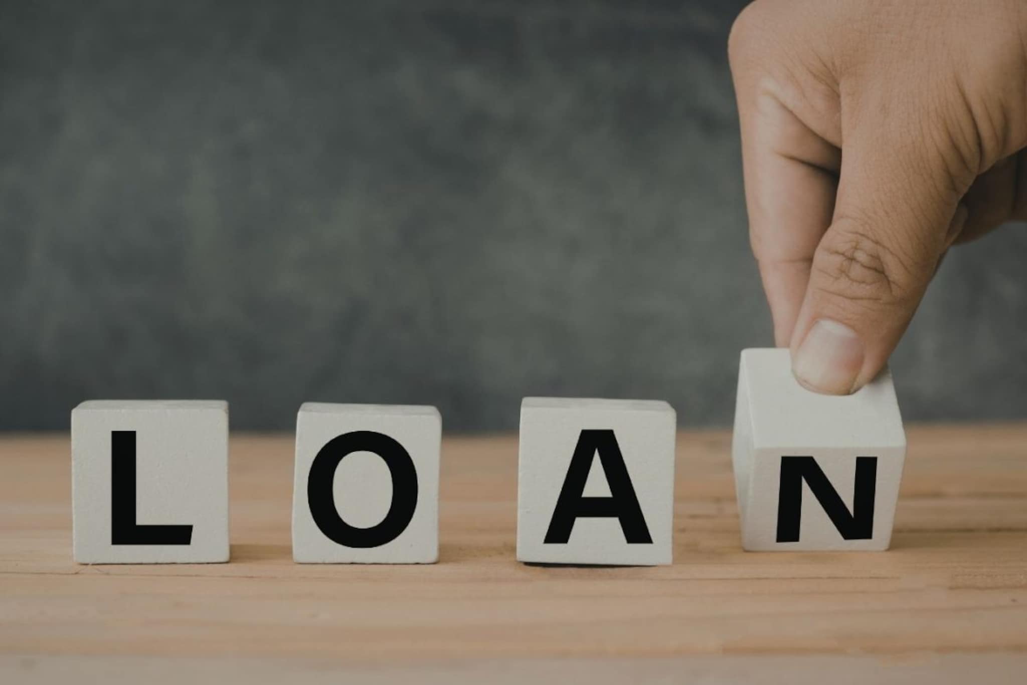 Bank Loan घेणाऱ्यांसाठी आनंदाची बातमी; 'या' 2बँकांच्या ग्राहकांसाठी चांगली बातमी Bank Loan घेणाऱ्यांसाठी आनंदाची बातमी; 'या' 2बँकांच्या ग्राहकांसाठी चांगली बातमी