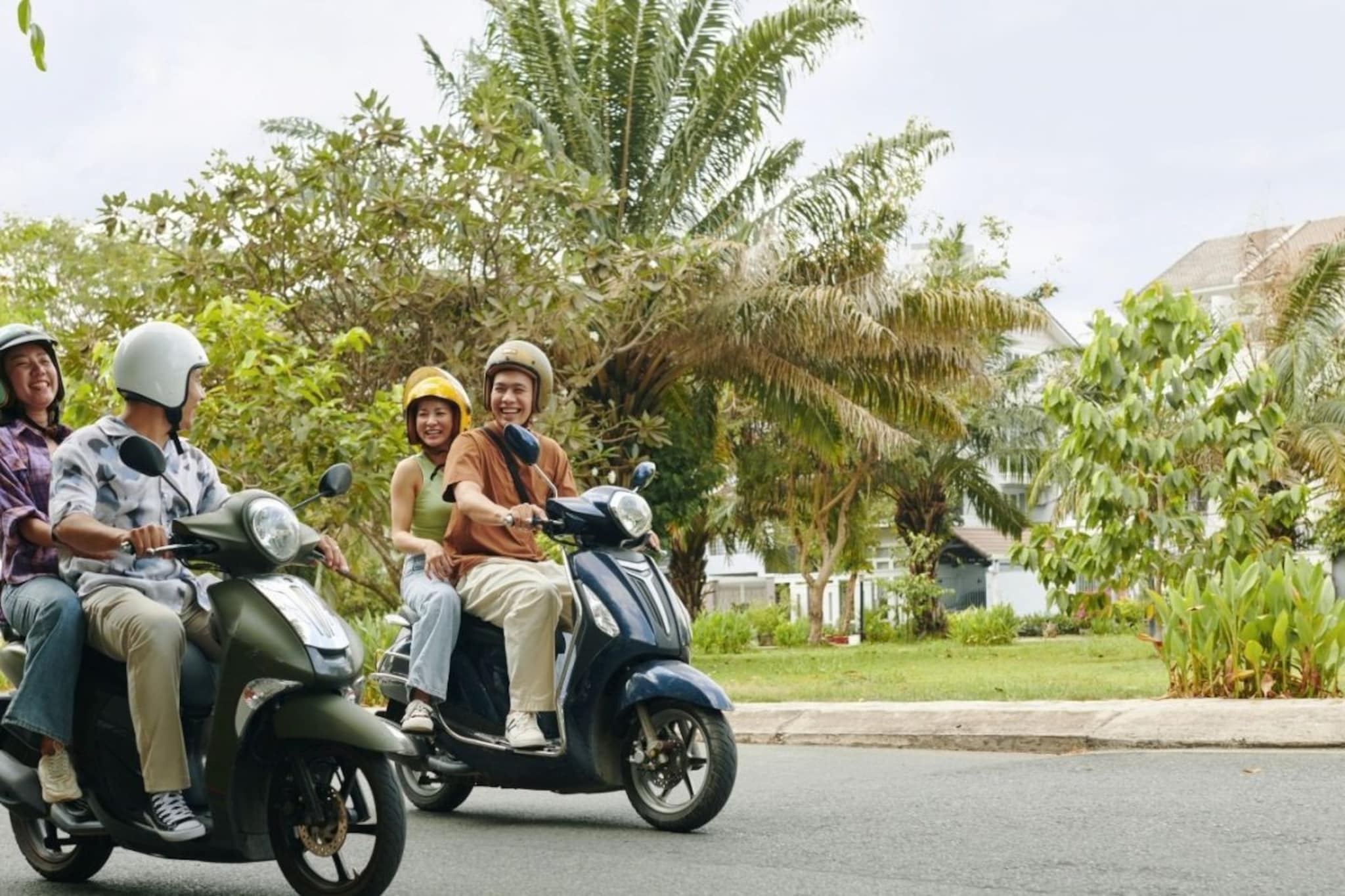 रोज कामासाठी 10 किमी प्रवास करता? मग किती CC ची बाईक ठरेल फायदेशीर? रोज कामासाठी 10 किमी प्रवास करता? मग किती CC ची बाईक ठरेल फायदेशीर?