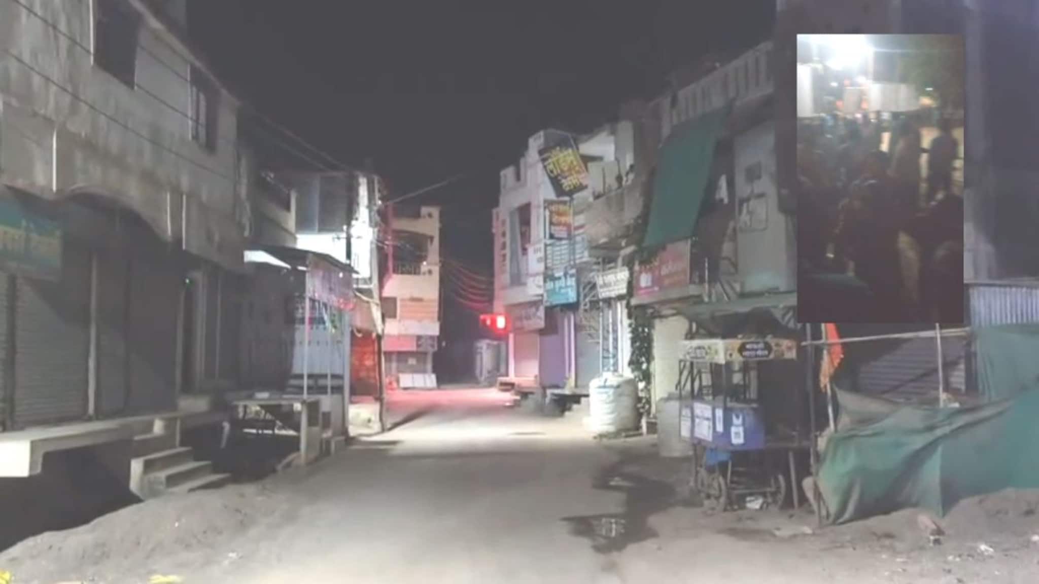 ठाकरे गटाच्या पदाधिकारी महिलेला मारहाण, आता जीवन संपवण्याच्या स्टेट्सने खळबळ