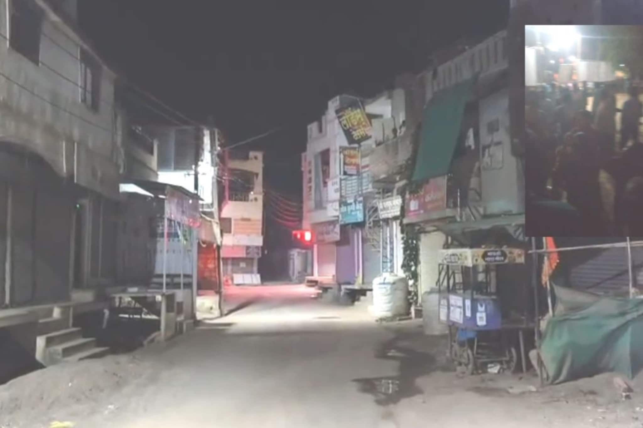 ठाकरे गटाच्या पदाधिकारी महिलेला मारहाण, आता जीवन संपवण्याच्या स्टेट्सने खळबळ