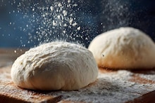 Kitchen Tips : फ्रिजमध्ये ठेवलेलं पीठ काळं का पडतं? यामागचं खरं कारण काय? प्रत्येक गृहिणीला हे माहित असायलाच पाहिजे