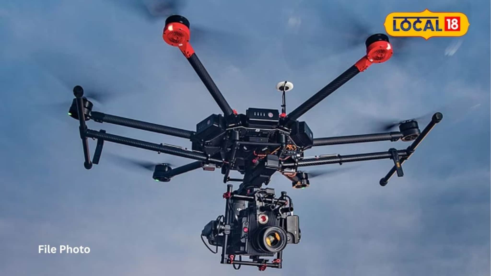 ‘तिसऱ्या डोळ्या’नं पकडला ‘तो’ कारनामा, 17 शिक्षकांवर कारवाई, बीडमध्ये काय घडलं?