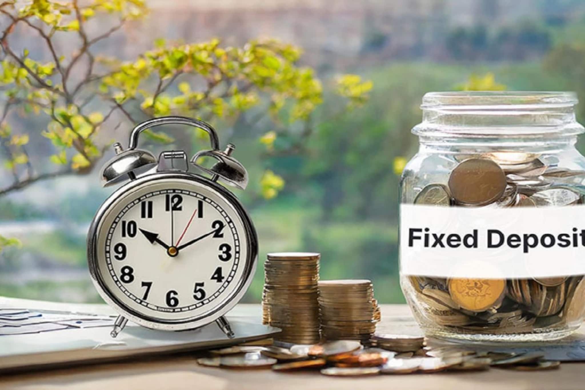 FD करणाऱ्यांसाठी वाईट बातमी! RBI गव्हर्नरने दिली धक्कादायक माहिती, पाहाच FD करणाऱ्यांसाठी वाईट बातमी! RBI गव्हर्नरने दिली धक्कादायक माहिती, पाहाच