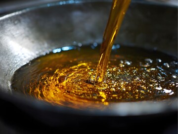 भजी असो की कटलेट, परफेक्ट क्रिस्पी होतील! फॉलो करा शेफ संजीव कपूरच्या टिप्स