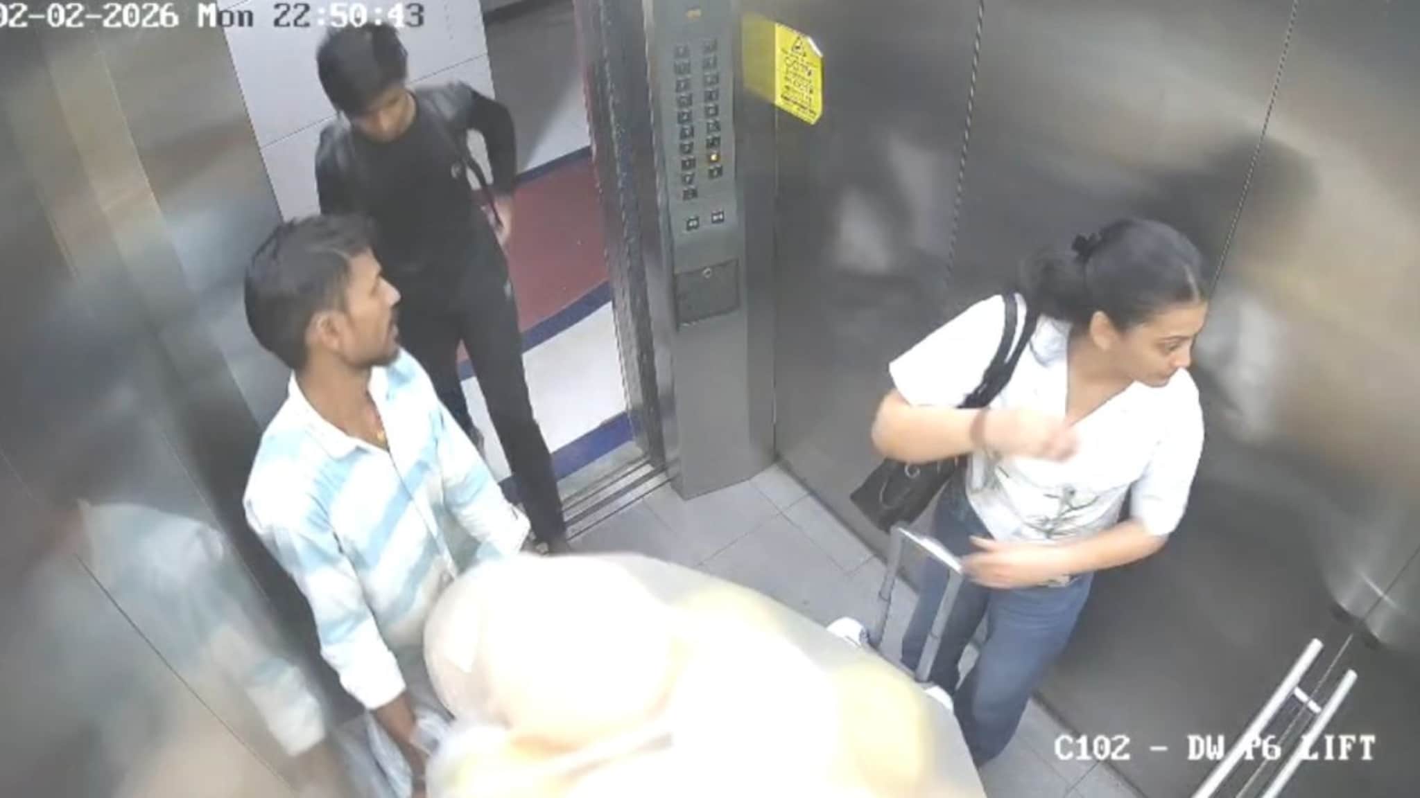 लिफ्टमध्ये 3 जण आले, तरुणी आरशात पाहत होती अन् 3 सेकंदात स्फोट, मुंबईतला VIDEO