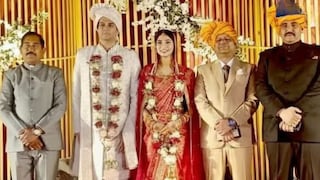 IAS अवि प्रसाद यांनी उरकला तिसरा शुभविवाह, IAS अवि प्रसाद यांनी उरकला तिसरा शुभविवाह,