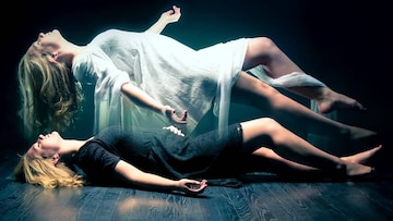 शेवटच्या क्षणांत शरीरात दिसतात बदल, 'या' 6 संकेतांकडे चुकूनही करू नका दुर्लक्ष