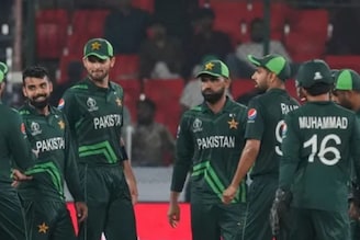 IND vs PAK हायव्होल्टेज सामन्याआधी पाकिस्तानी खेळाडू बरळला, 140 कोटी भारतीयांच्य