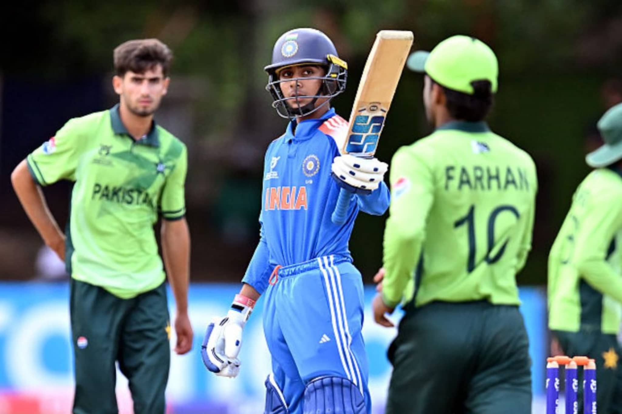 वैभव, आयुष अपयशी ठरले, मग 18 वर्षांचा खेळाडू पाकिस्तानला एकटाच भिडला, गोलंदाजांच वैभव, आयुष अपयशी ठरले, मग 18 वर्षांचा खेळाडू पाकिस्तानला एकटाच भिडला, गोलंदाजांच