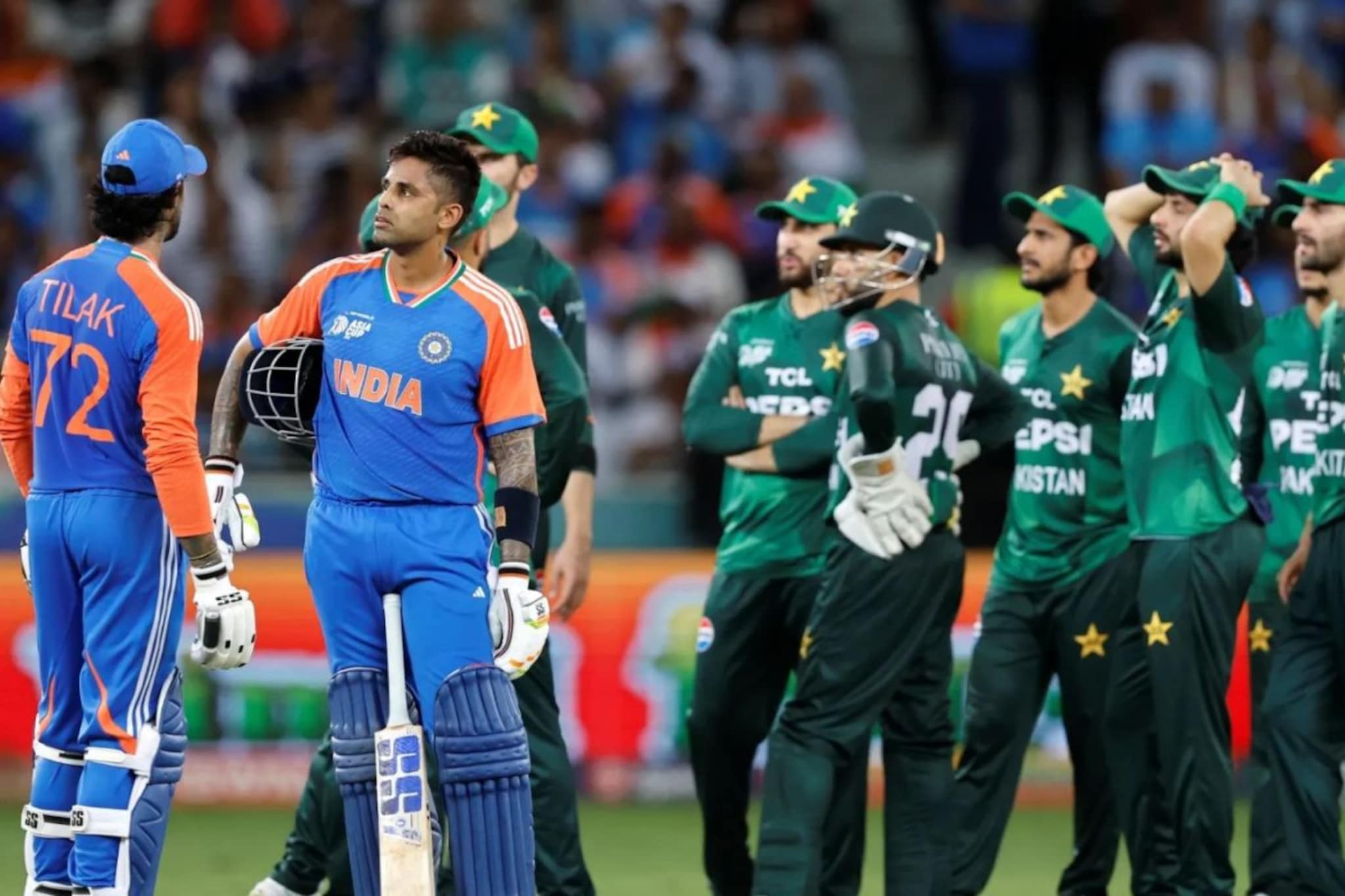 टीम इंडिया हारली, पण पाकिस्तानचही काही खरं नाही, सेमी फायनलचा प्रवास कुणाला अवघड टीम इंडिया हारली, पण पाकिस्तानचही काही खरं नाही, सेमी फायनलचा प्रवास कुणाला अवघड