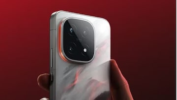 OnePlus ला टक्कर देण्यासाठी आला iQOO 15R! मिळेल 7600mAh बॅटरी OnePlus ला टक्कर देण्यासाठी आला iQOO 15R! मिळेल 7600mAh बॅटरी