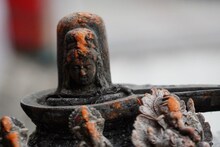 Mahashivratri : महाशिवरात्रीचा उपवास त्याच दिवशी सोडायचा की दुसऱ्या दिवशी? काय खावं काय खाऊ नये, जाणून घ्या नियम