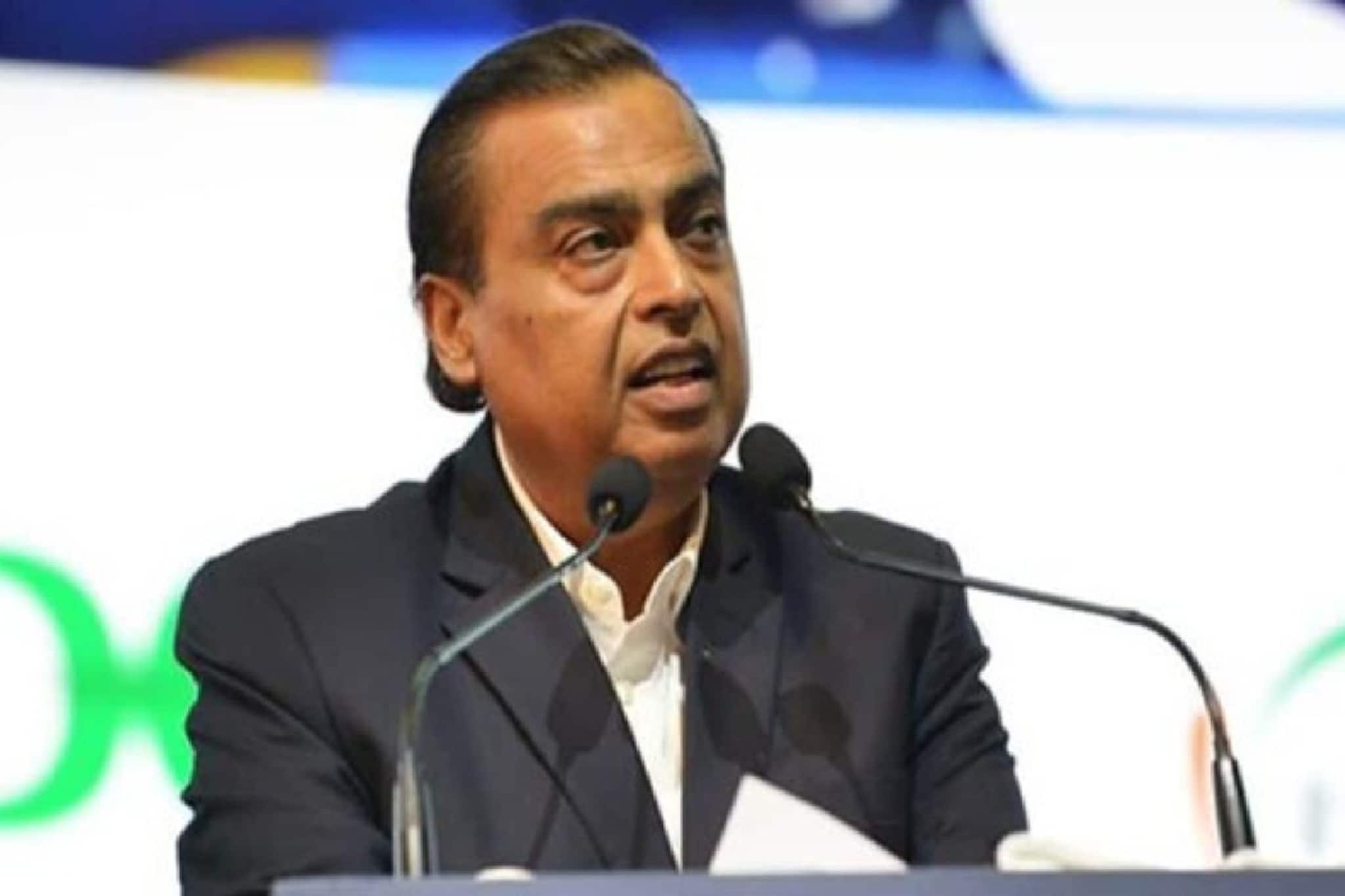 मुकेश अंबानी यांची डेटानंतर AI क्रांती! १० लाख कोटींची मोठी घोषणा