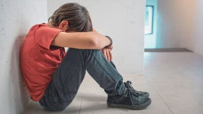 मुंबई में चौंकाने वाली घटना: 19 वर्षीय युवती पर नाबालिग लड़के के यौन उत्पीड़न का आरोप.