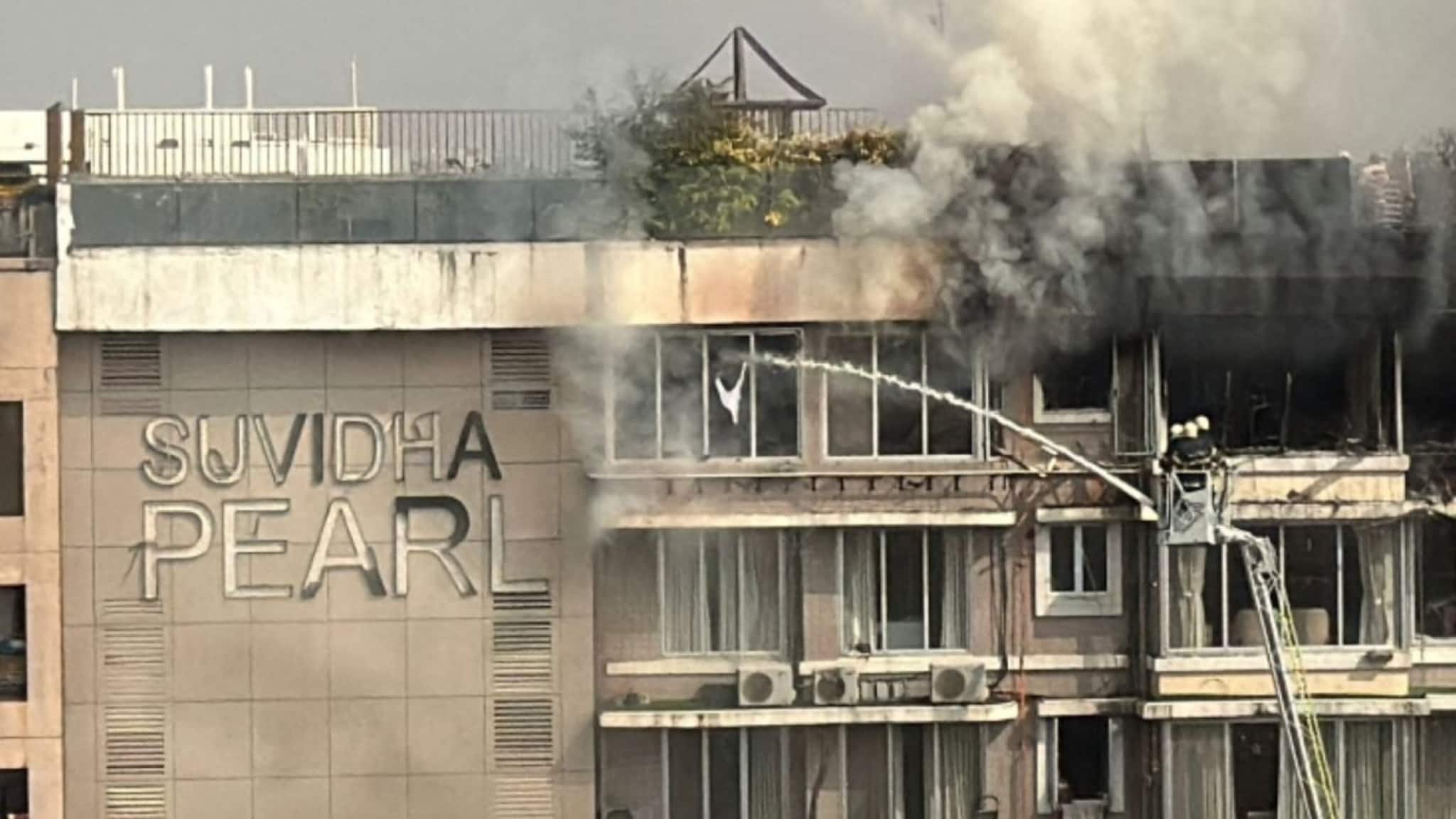 मुलाचं होतं दुसऱ्या दिवशी लग्न, आगीत होरपळून आईचा मृत्यू; मुंबईतील घटना