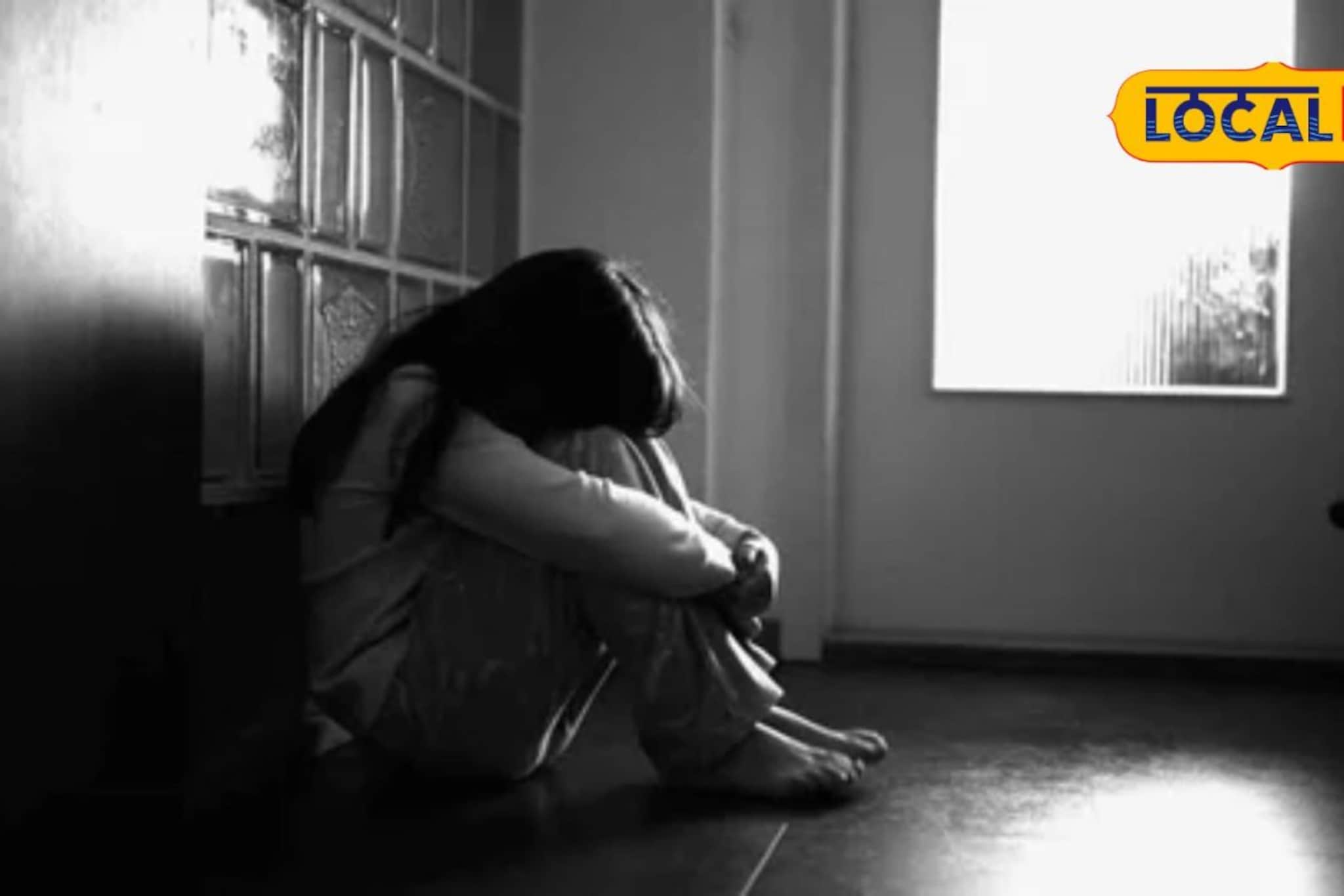 बाथरूमबाहेरून चिमुरडीचा आक्रोश! आई घरात असतानाच ....; घटनेने मुंबई हादरली