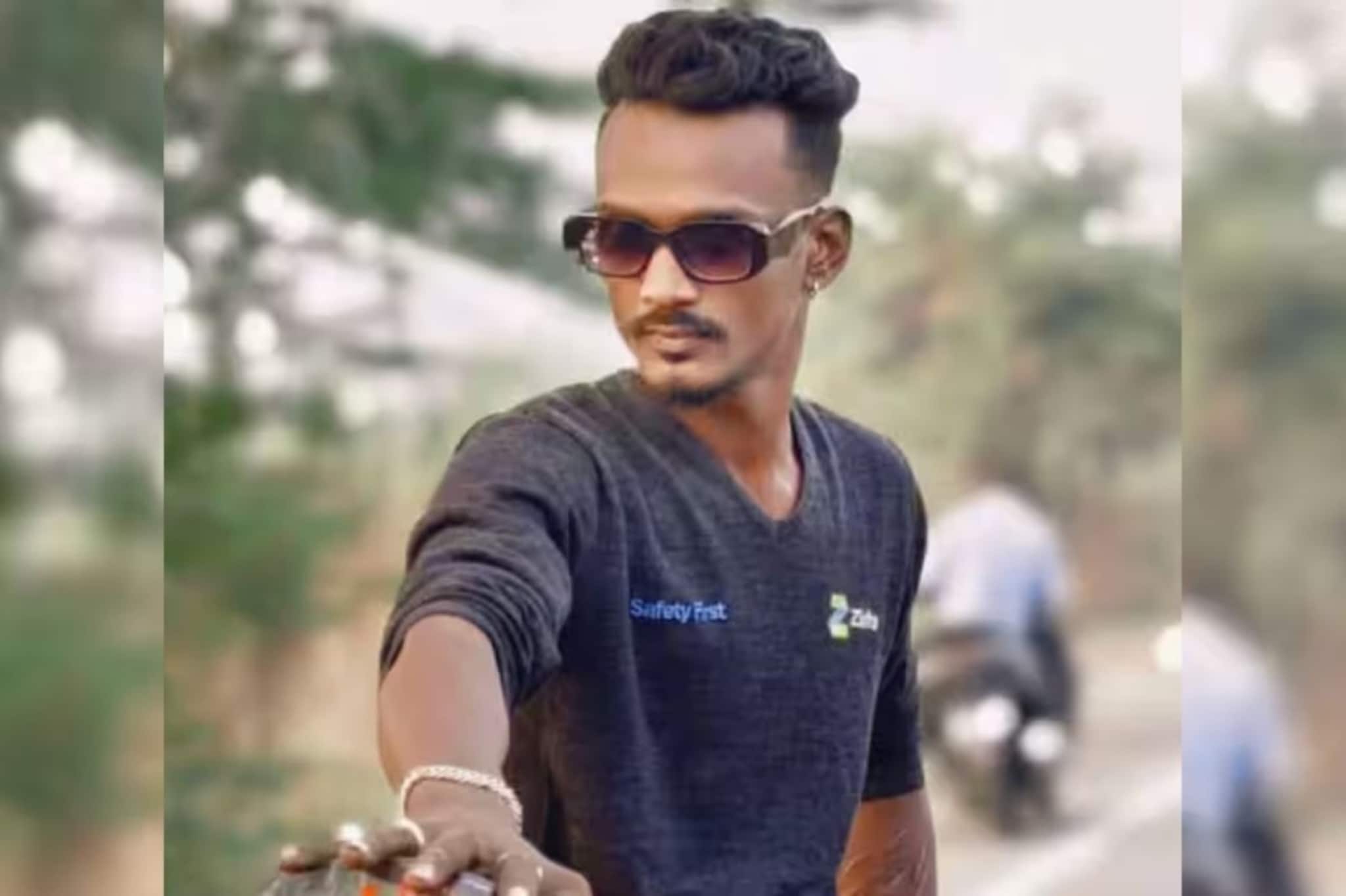 बायकोच्या स्टेटसवर अश्लील कमेंट, जाब विचारायला गेला अन्..., मुंबईत पतीची हत्या बायकोच्या स्टेटसवर अश्लील कमेंट, जाब विचारायला गेला अन्..., मुंबईत पतीची हत्या