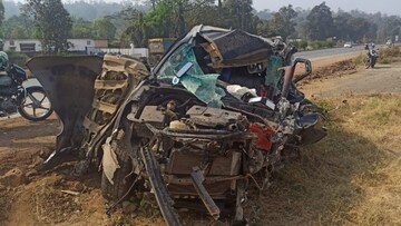 फॉर्च्युनरची फक्त चाकं उरली, भयानक अपघातात नेमबाजाचा जागीच मृत्यू, घटनास्थळाचे P