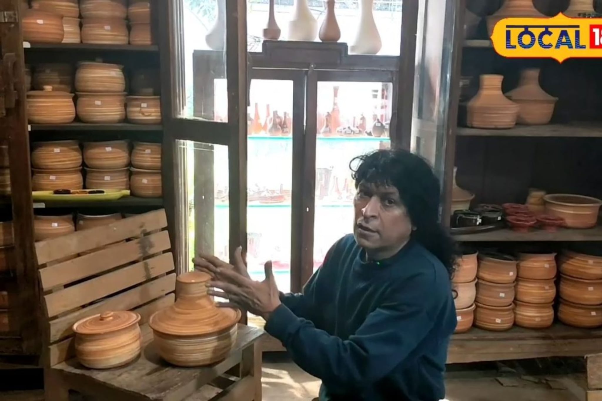 पुणेकरानं बनवला मातीचा कुकर, ना शिट्टी, ना आरोग्याला धोका, 100 वर्षे बिनधास्त