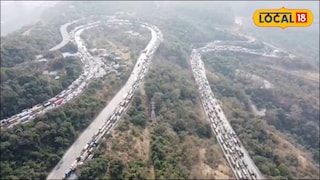 एक्सप्रेसवेवरील वाहतूक संथ गतीने सुरू