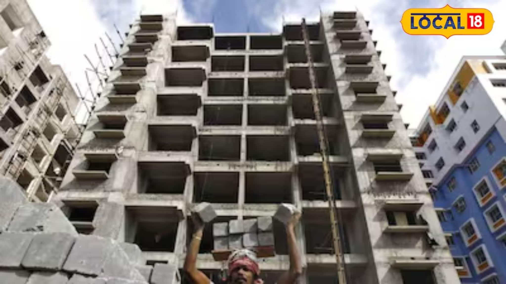 पाणी घेऊन चाललेली महिला; अचानक डोक्यात पडली सळई अन् जागीच मृत्यू, पुण्यातील घटना