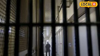 कैद्यांकडे सापडले मोबाईल (प्रतिकात्मक फोटो) 