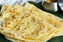 Puran Poli : पुरण वाटायला पाटा-वरवंटा नाहीये? मिक्सरमध्ये पुरण वाटताना 'ही' चूक टाळा, म्हणजे पोळी फुटणार नाही