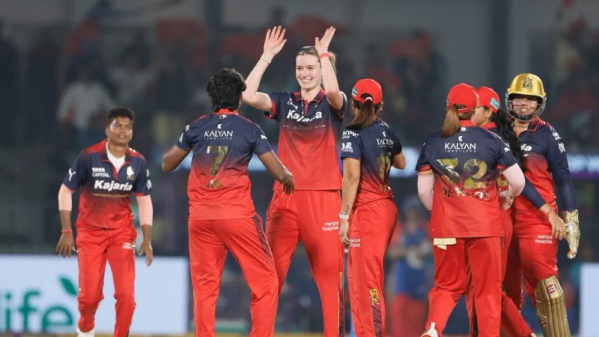 WPL Final : स्मृतीची आरसीबी जिंकली, पण ऑरेंज आणि पर्पल कॅप कुणाला मिळाली?