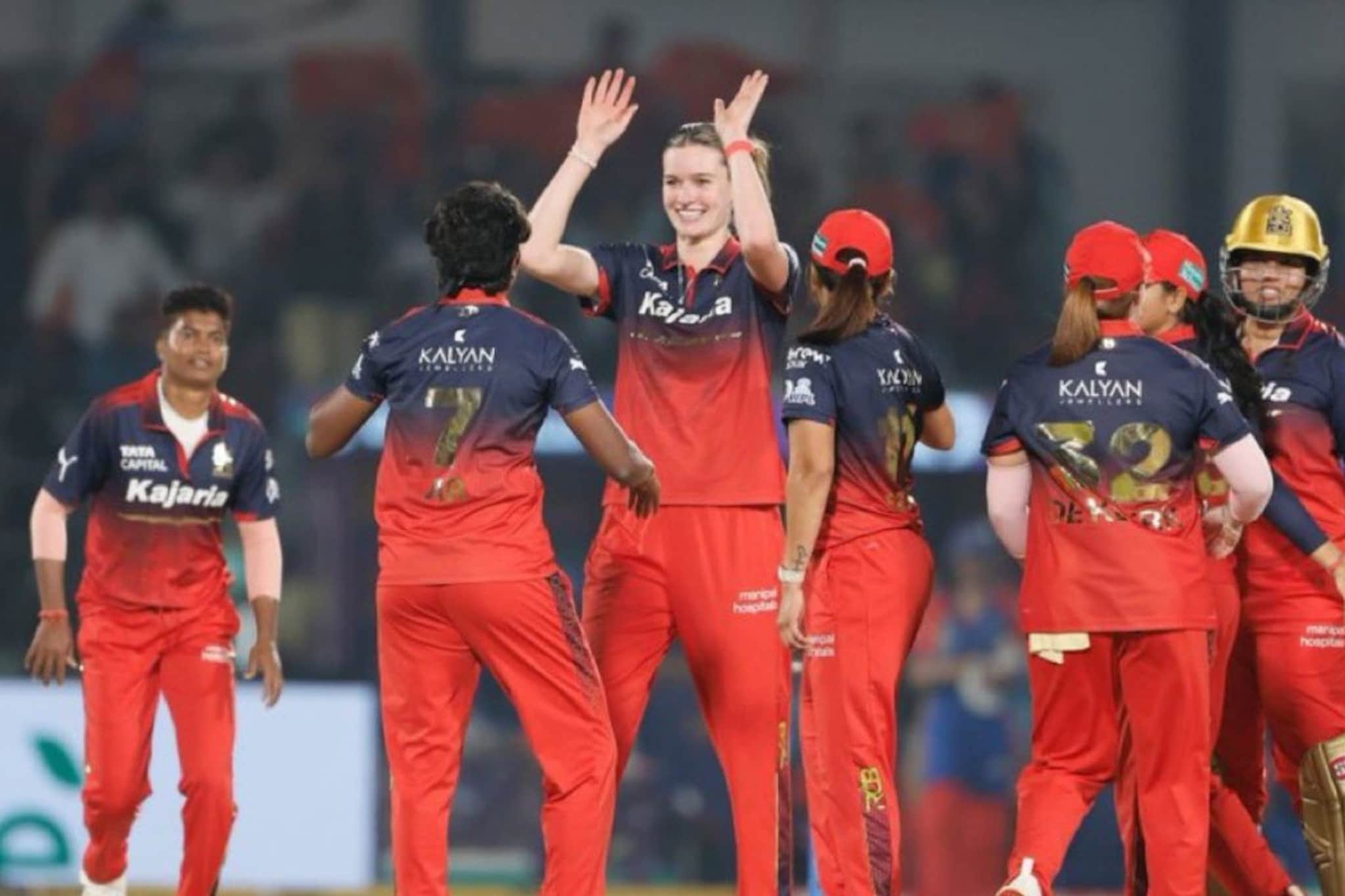 WPL Final : स्मृतीची आरसीबी जिंकली, पण ऑरेंज आणि पर्पल कॅप कुणाला मिळाली?