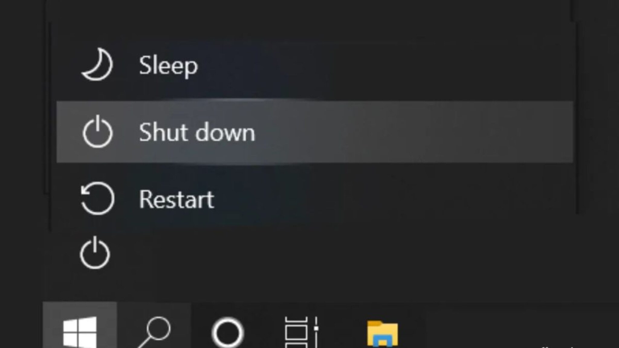 Computer : कॉम्प्युटर बंद करताना तुम्हीही हीच चूक करताय का? 'शटडाउन' आणि 'रिस्टार्ट' मधील हा फरक 99% लोकांना माहित नाही