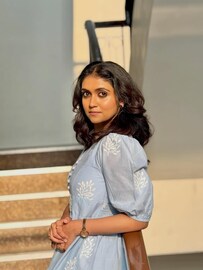 रिंकूचं सगळं सत्य फक्त तिलाच माहिती! आई नाही, बहीण नाही, मैत्रीण नाही; मग ती कोण?