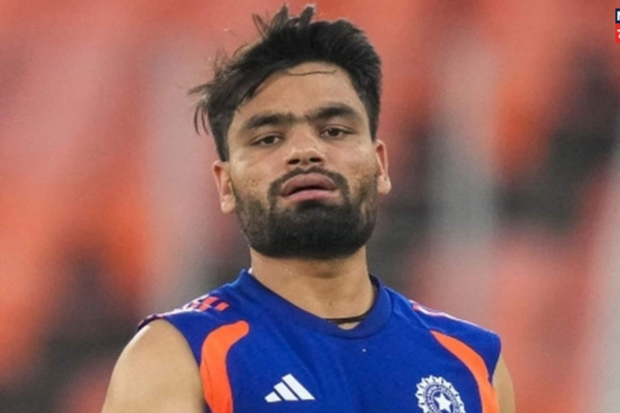 एकीकडे वडिलांच निधन, दुसरीकडे वर्ल्ड कप, रिंकु सिंह काय करणार? मोठी अपडेट