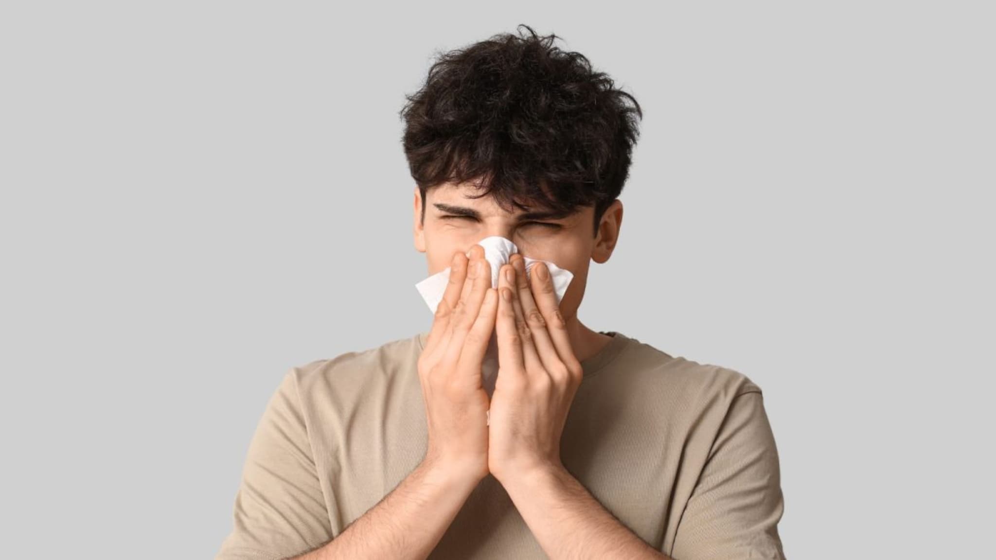 मसालेदार जेवण जेवल्यावर नाकातून पाणी का येतं? 'हे' आहे त्यामागचं वैज्ञानिक कारण; दुर्लक्ष करू नका