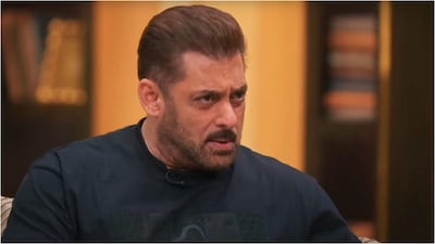 RSS के मंच पर सलमान खान: नेहरू सेंटर में 'भाईजान' की एंट्री से सब हैरान.